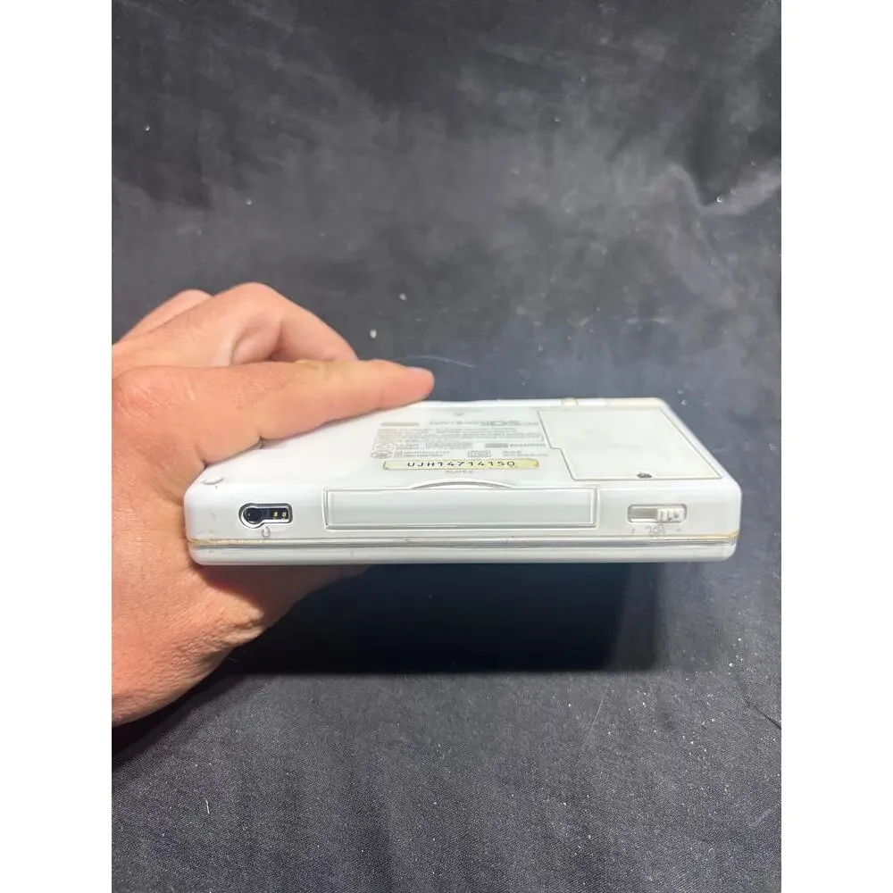 Nintendo DS Lite Polar White Handheld System Console Model USG-001 TESTED